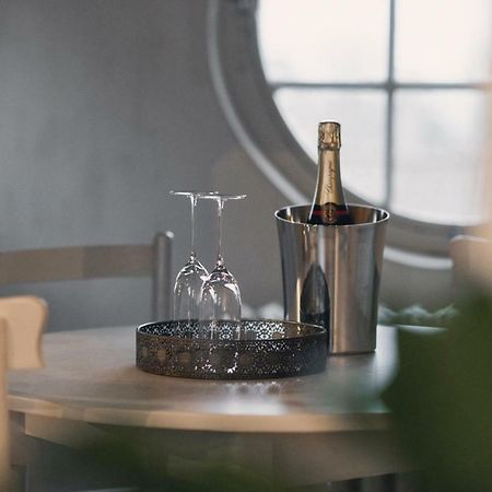 イープル The Chamberlainヴィラ エクステリア 写真